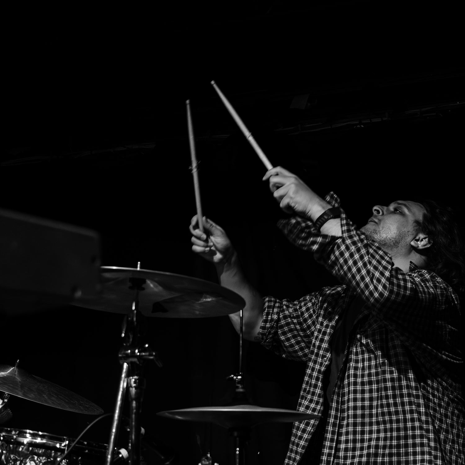 Drew Michael from Sam Fender Playing Drums photographed in black and white at The Cluny 2 in Newcastle

