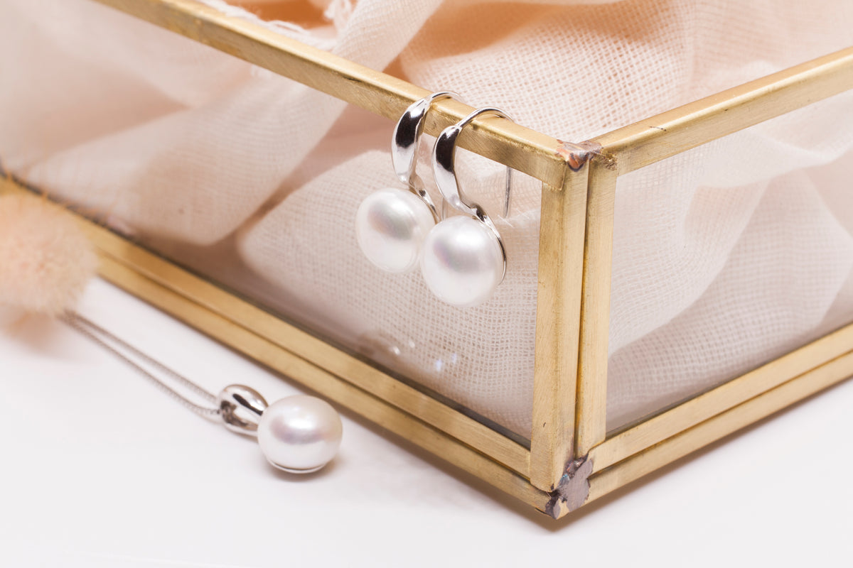Sarah Vuong bridal earrings